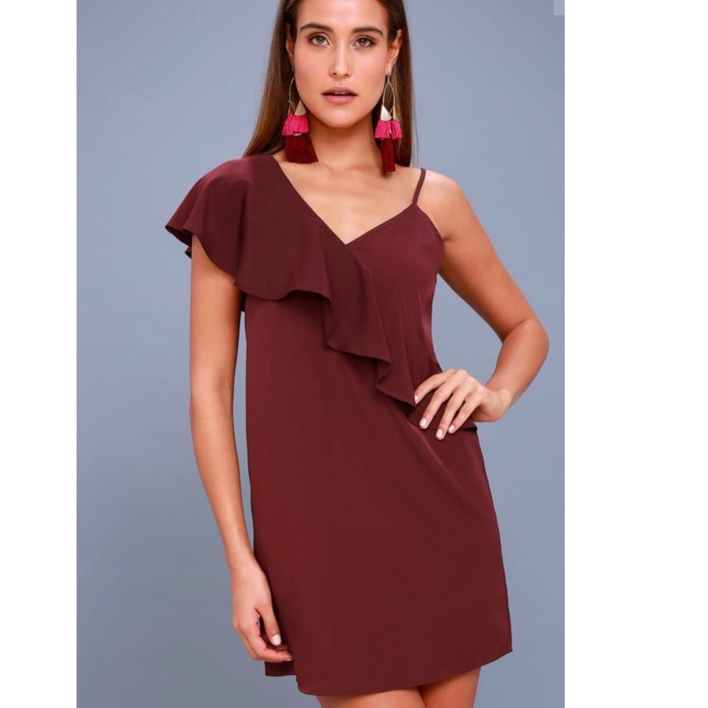 NEW BURGUNDY ASYMMETRICAL SHIFT DRESS